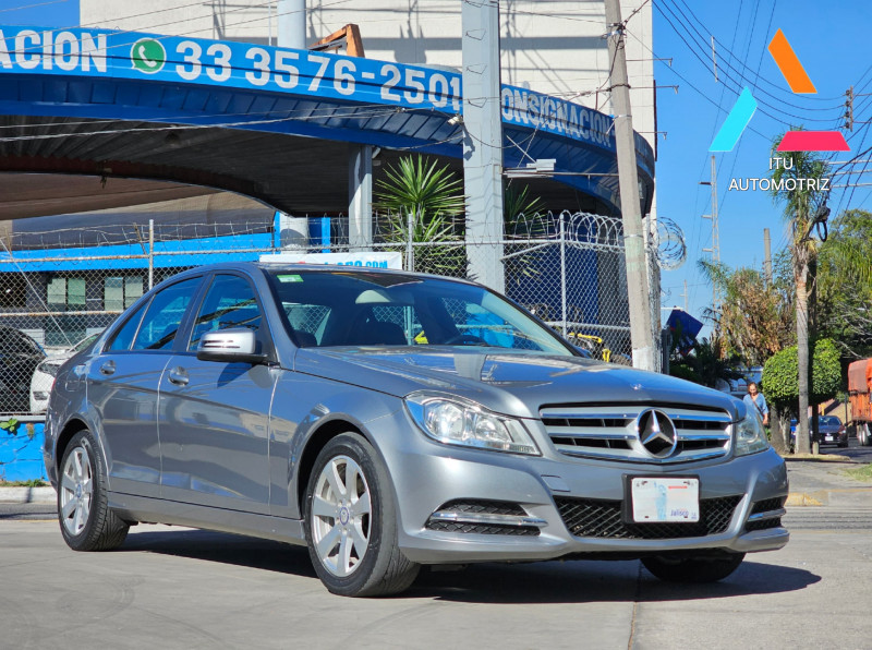 Mercedes Benz Clase C C180 CGI 2013