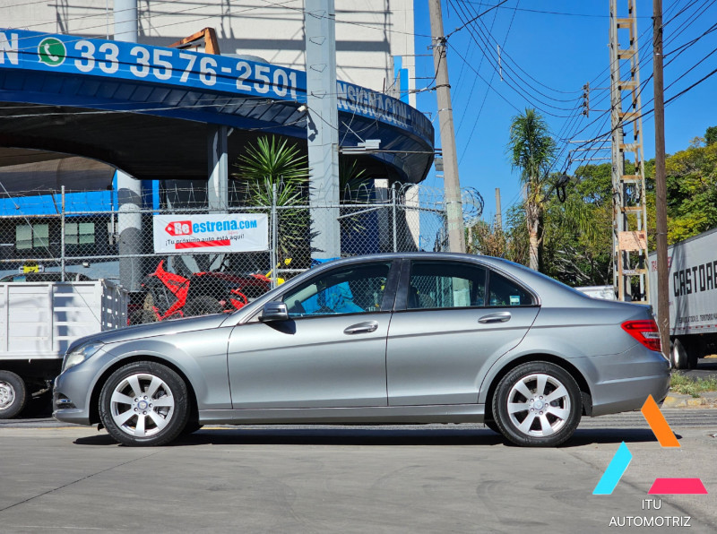 Mercedes Benz Clase C C180 CGI 2013