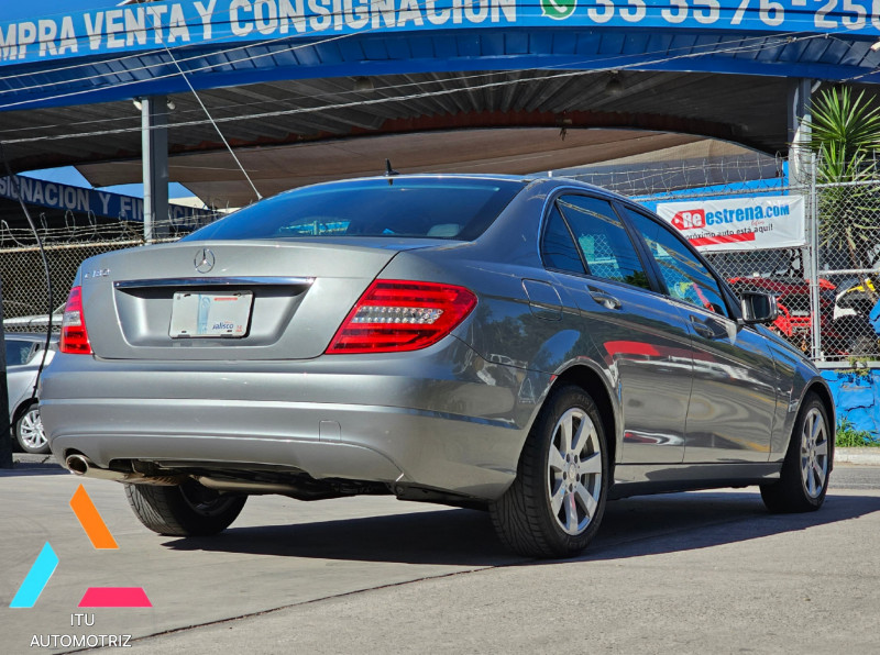 Mercedes Benz Clase C C180 CGI 2013