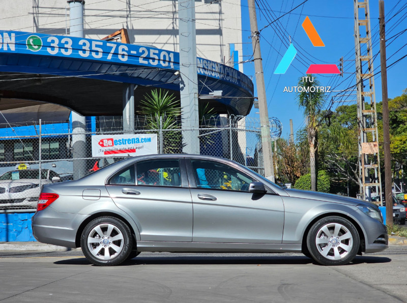 Mercedes Benz Clase C C180 CGI 2013