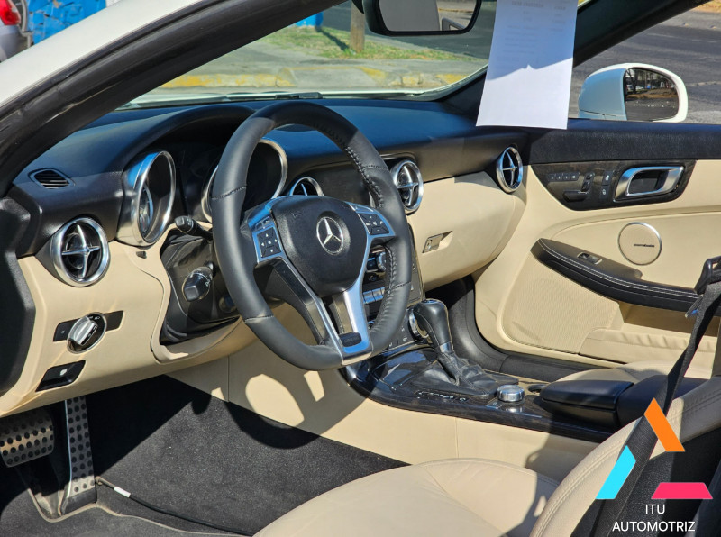 Mercedes Benz Clase SLK SLK350 CGI Convertible 2012