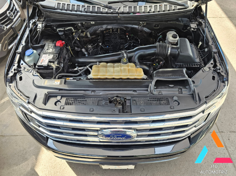 Ford Expeditión Max XLT 2019