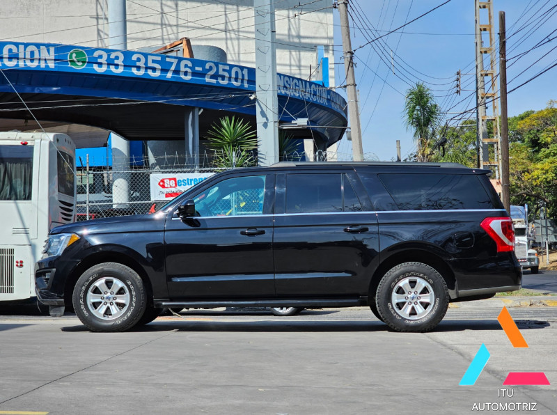 Ford Expeditión Max XLT 2019