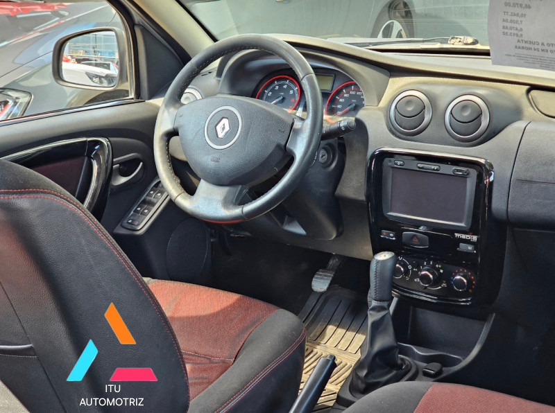 Renault Sandero HB Sandero Dynamique y GT Line 2015