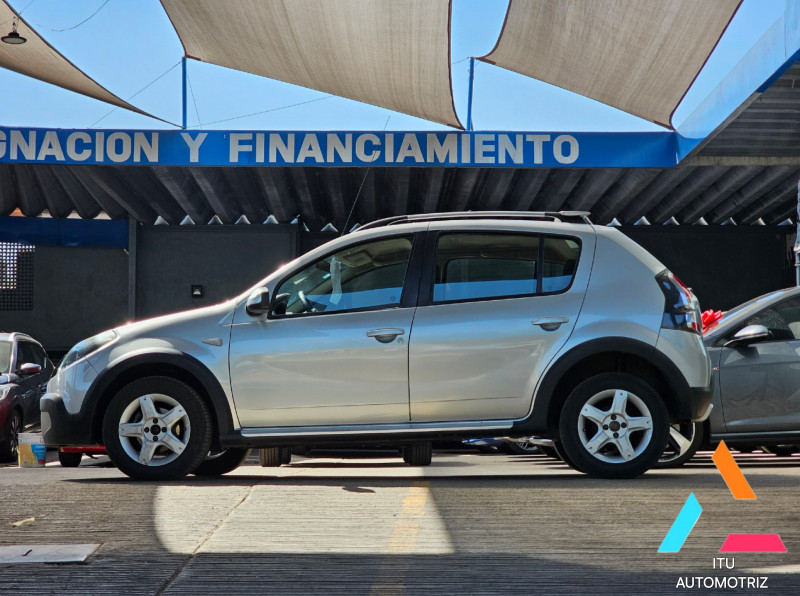 Renault Sandero HB Sandero Dynamique y GT Line 2015