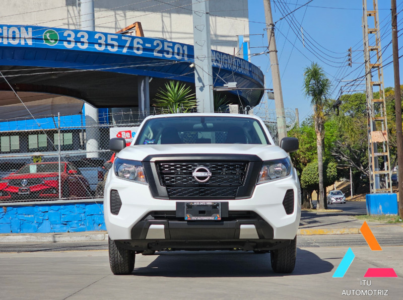 Nissan Frontier SE TM 2024