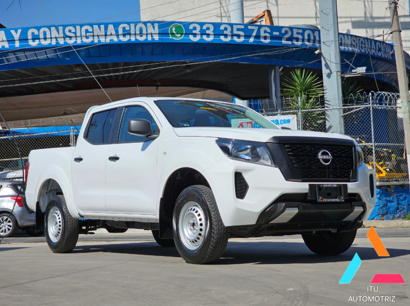 Nissan Frontier SE TM 2024