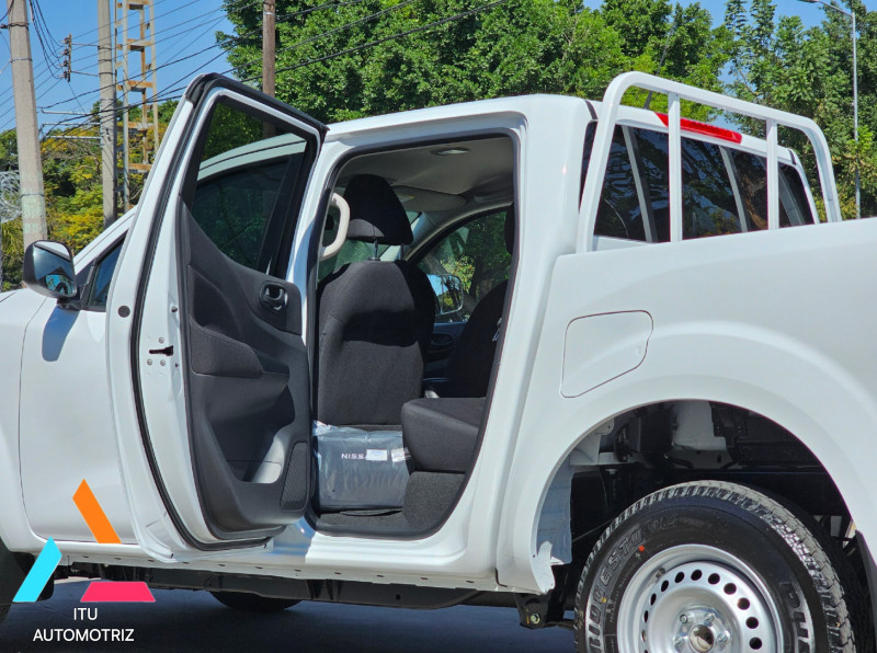 Nissan Frontier SE TM 2024