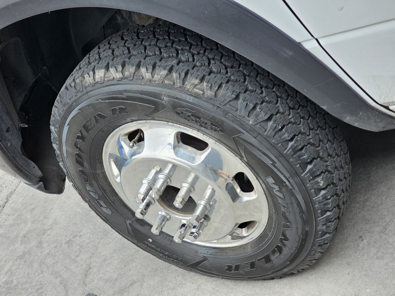Dodge Ram 4000 RD Caja Seca Grande 2017