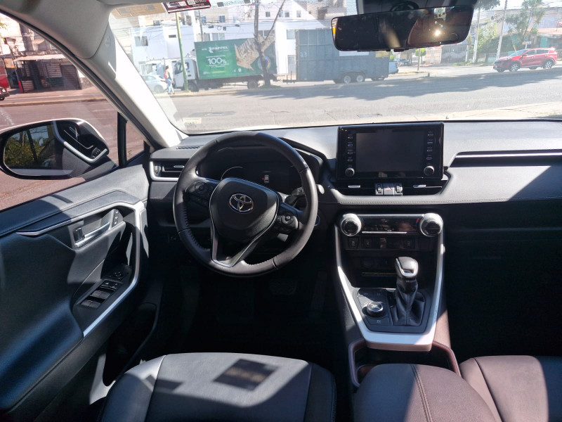 Toyota RAV4 Limited 2021