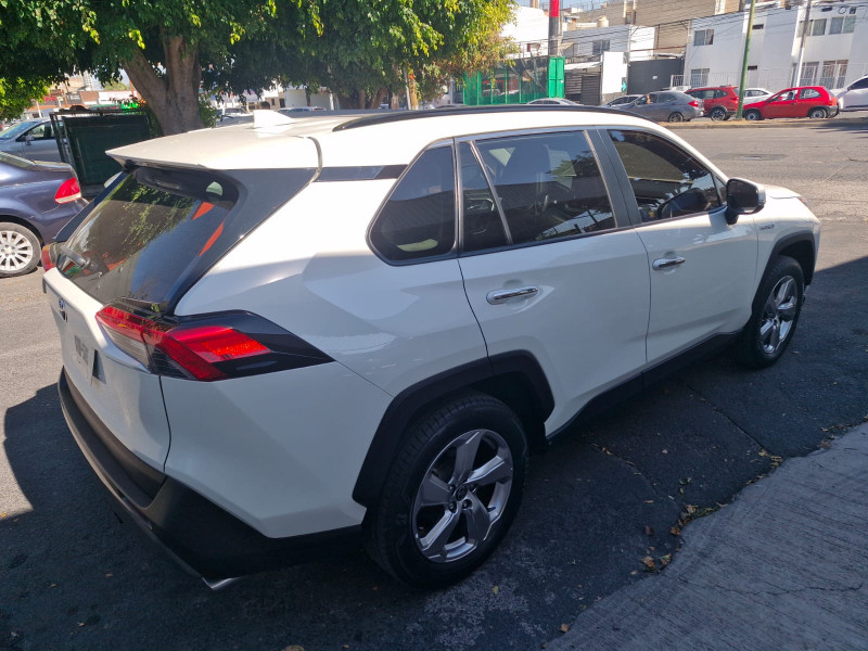 Toyota RAV4 Limited 2021