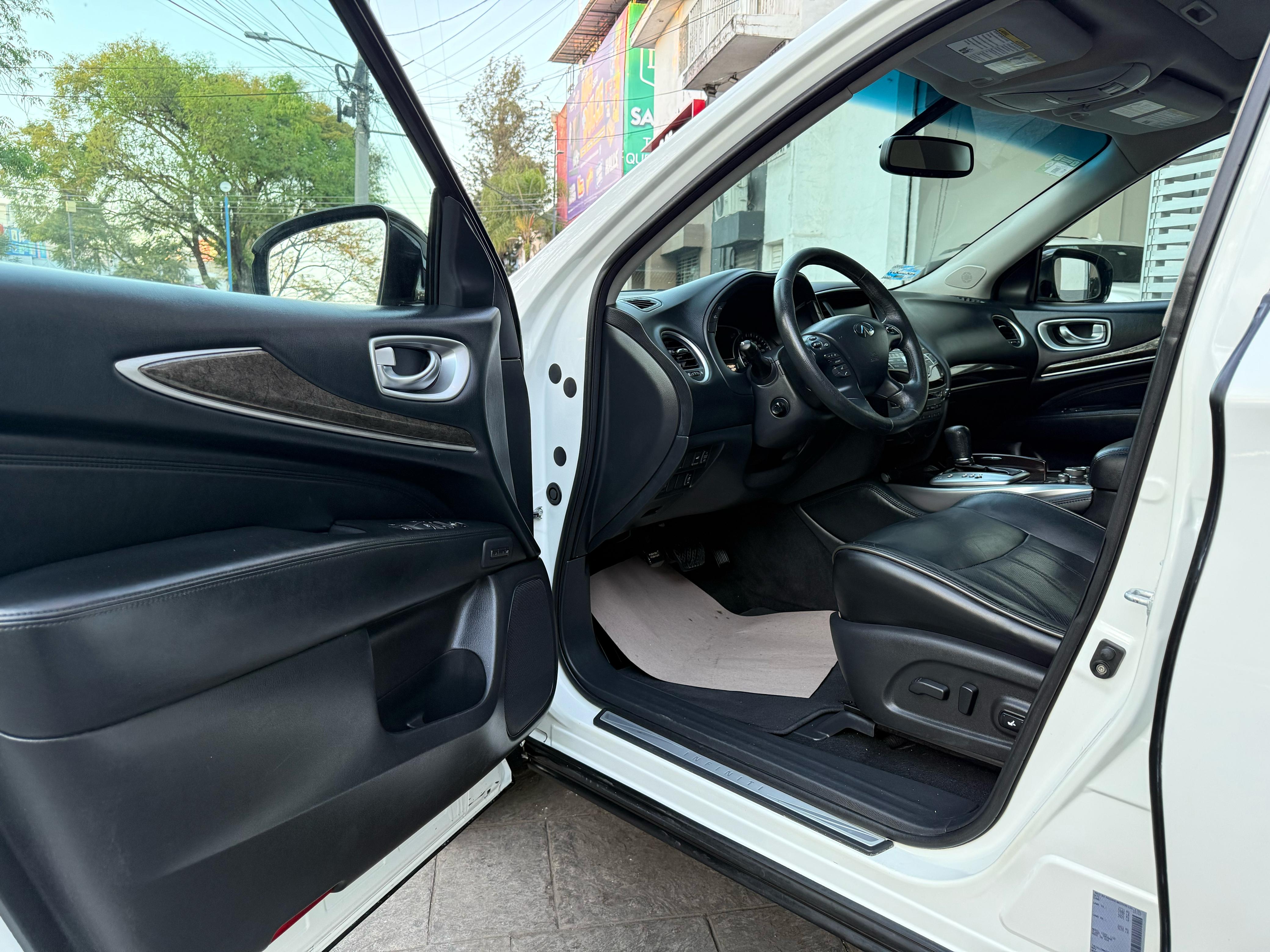 Infiniti JX35 JX35 2013