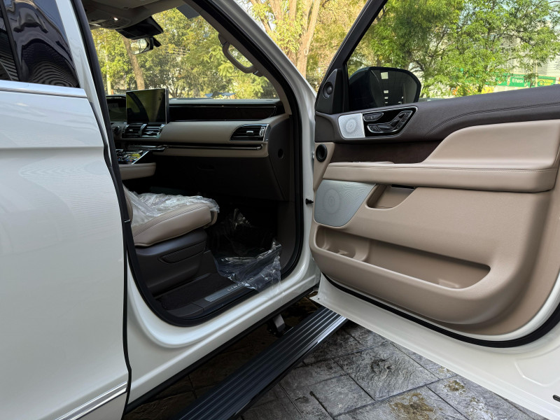 Lincoln Navigator Reserve 2023