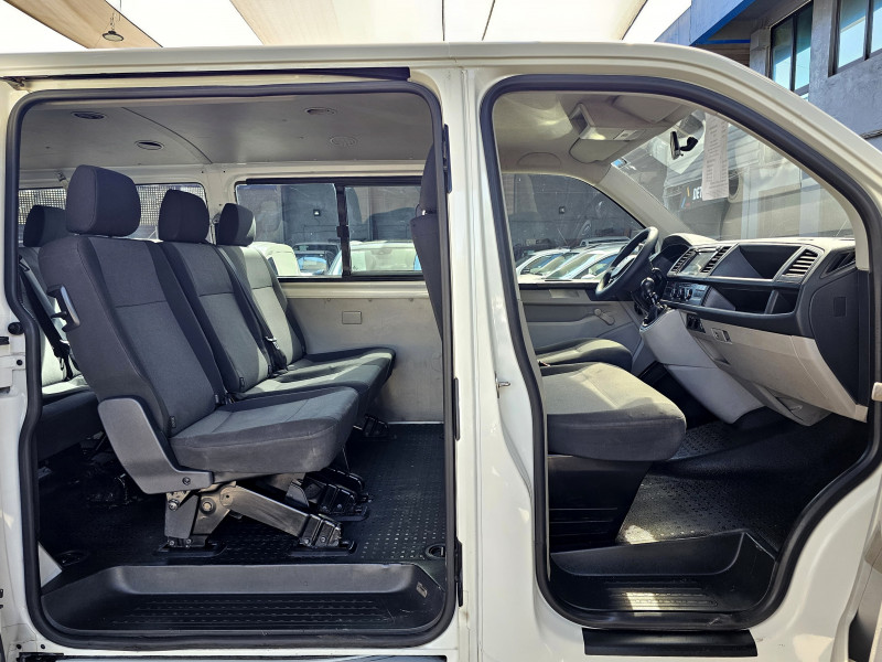 Volkswagen Transporter 8 Pasajeros Turbo Diesel 140HP 2019