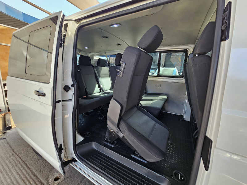 Volkswagen Transporter 8 Pasajeros Turbo Diesel 140HP 2019