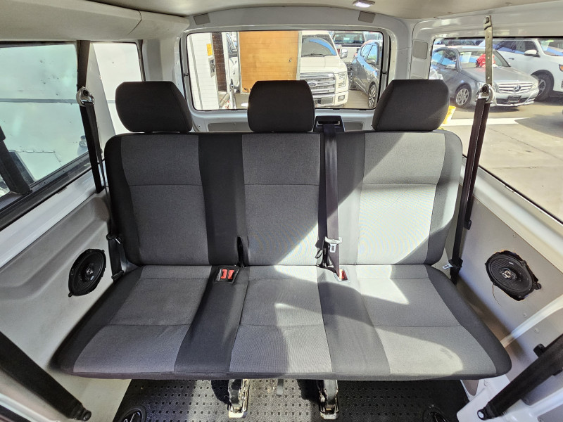 Volkswagen Transporter 8 Pasajeros Turbo Diesel 140HP 2019