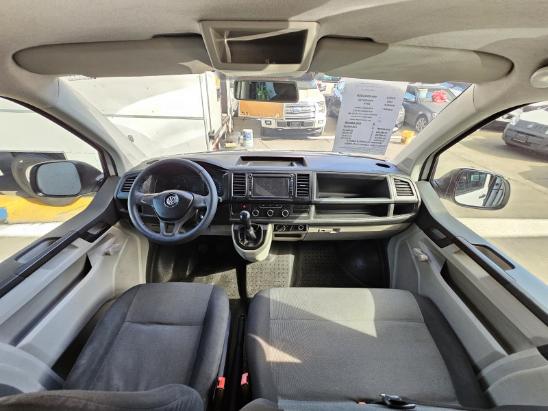 Volkswagen Transporter 8 Pasajeros Turbo Diesel 140HP 2019