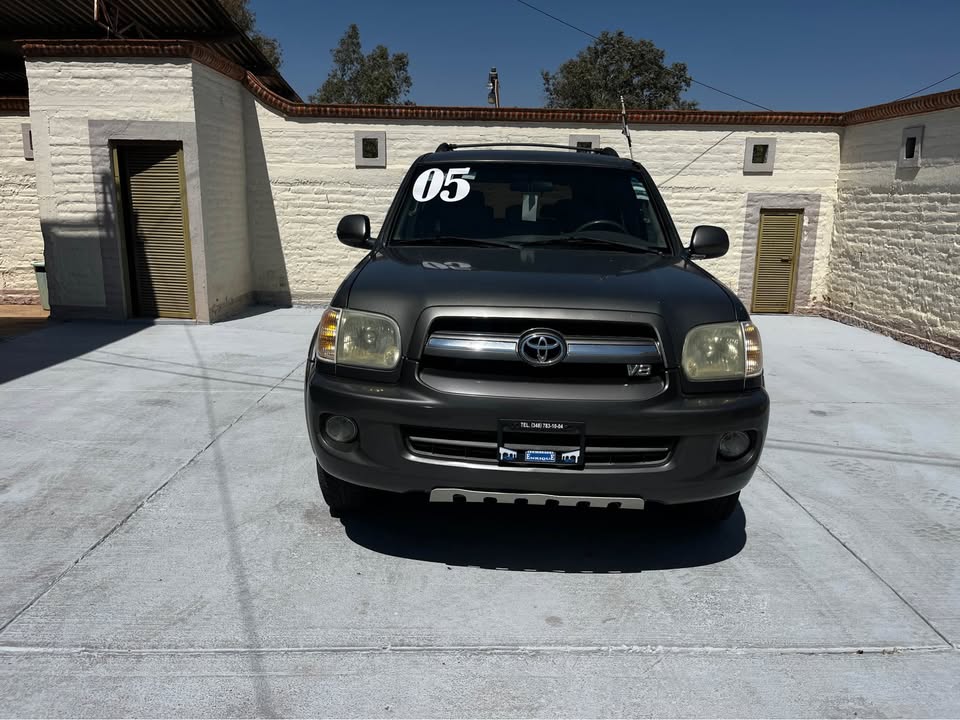 Toyota Sequoia SR5 LIMITED 2005
