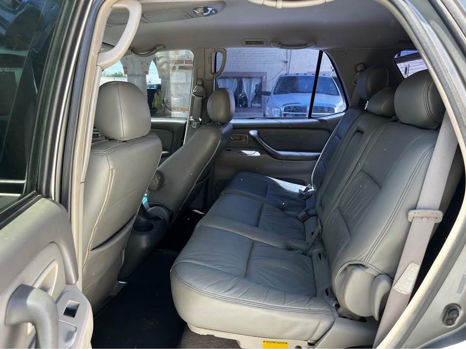 Toyota Sequoia SR5 LIMITED 2005