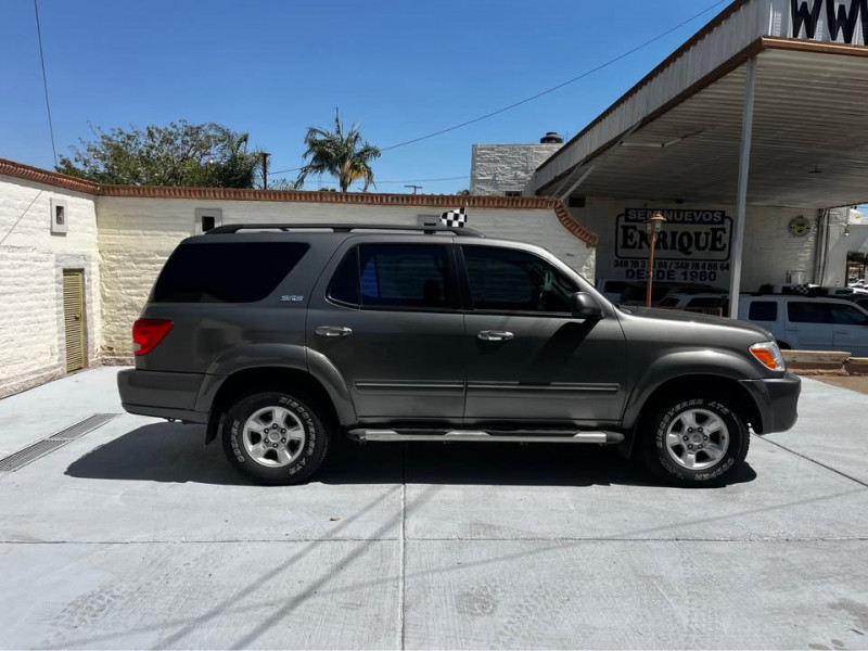 Toyota Sequoia SR5 LIMITED 2005
