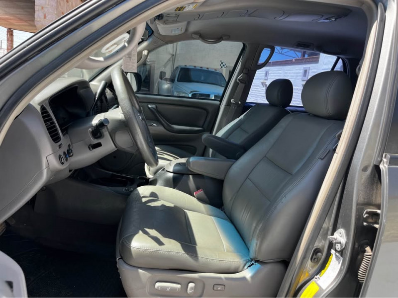 Toyota Sequoia SR5 LIMITED 2005