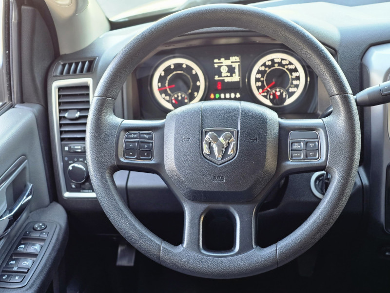 Dodge Ram 1500 Crew Cab SLT 2021