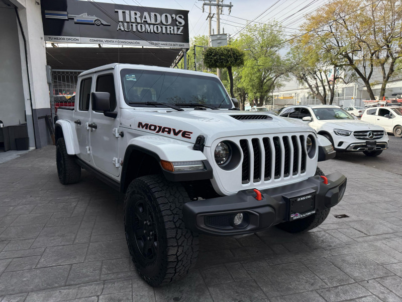 Jeep Gladiator MOJAVE 2023