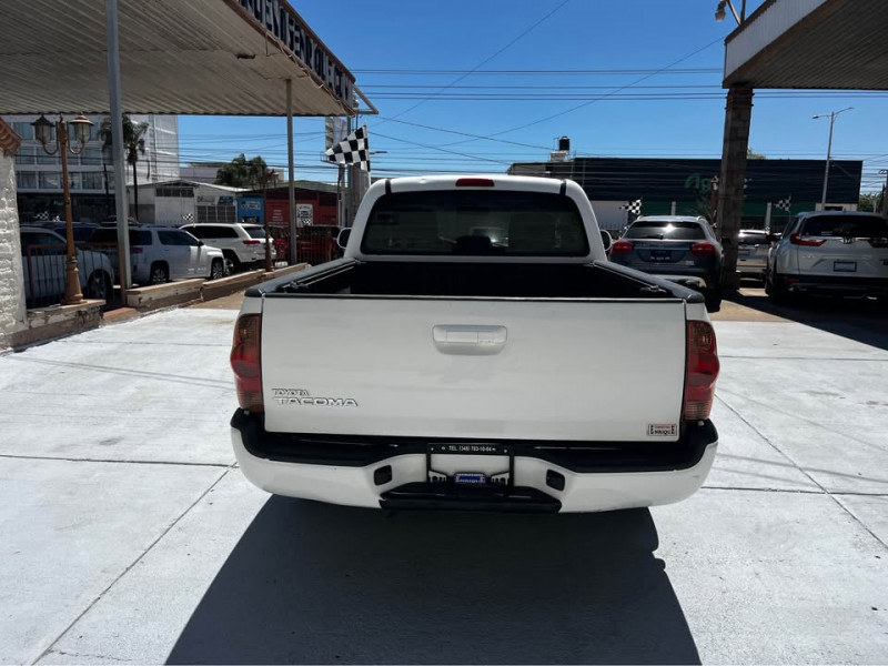 Toyota Tacoma CABINA REGULAR 2013