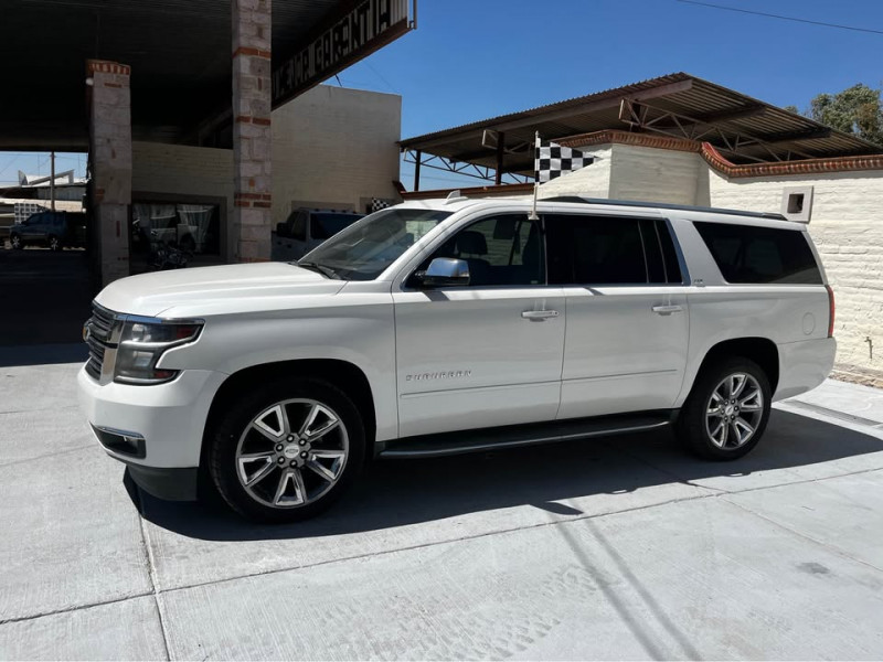 Chevrolet Suburban LTZ 2016