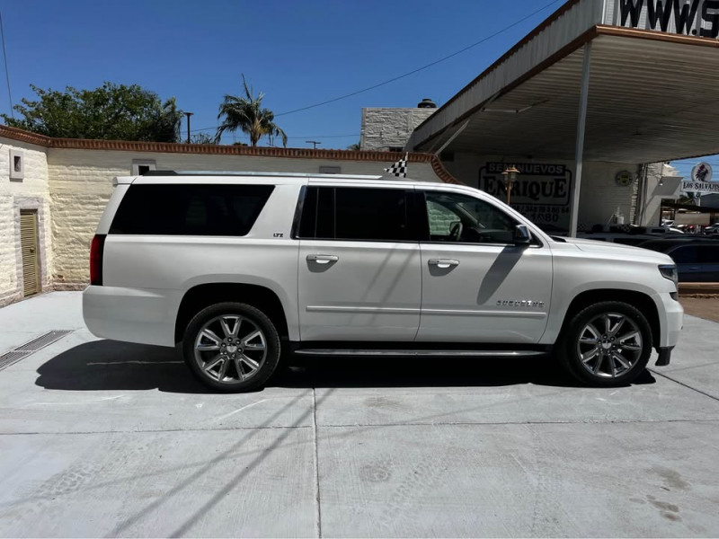 Chevrolet Suburban LTZ 2016
