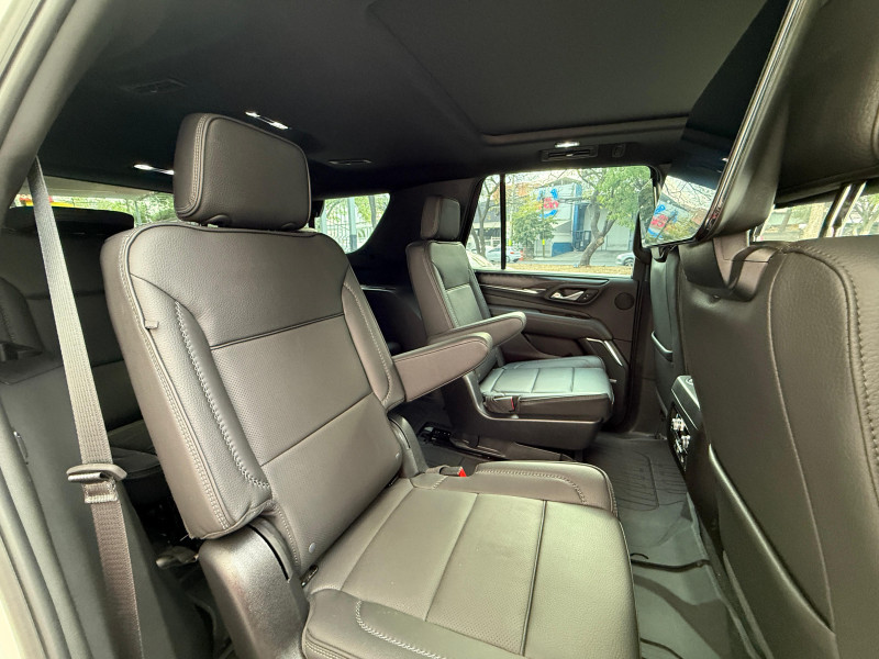 GMC Yukon DENALI CORTA 2023