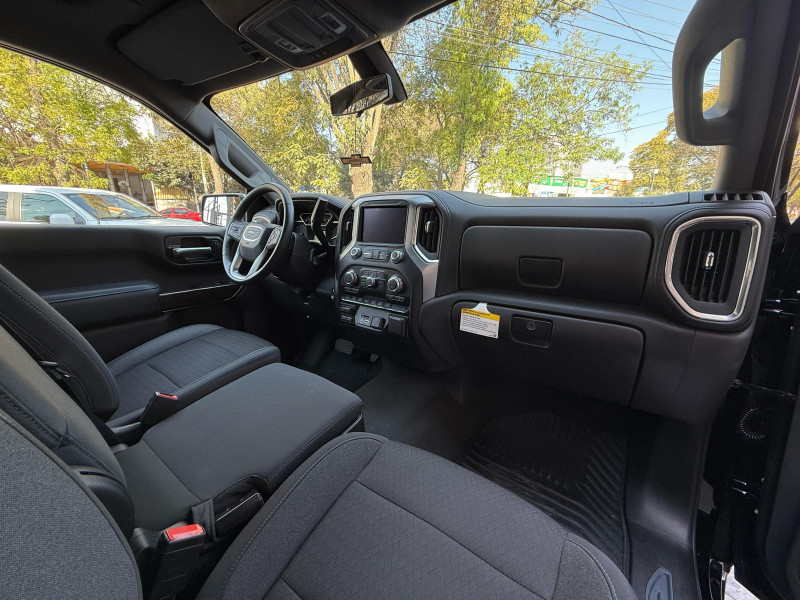 GMC Sierra SLE CAB REG 4x4 2022