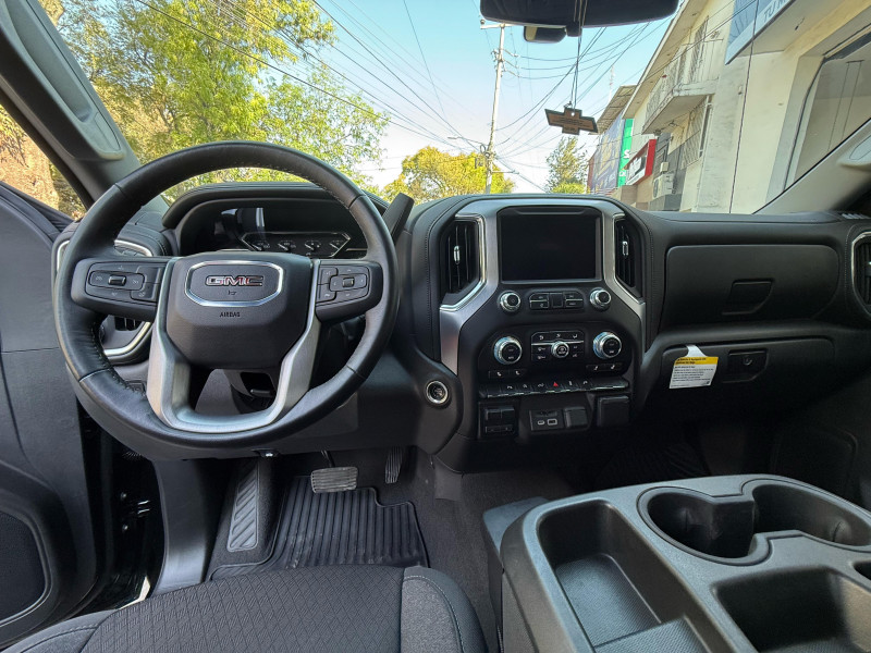 GMC Sierra SLE CAB REG 4x4 2022