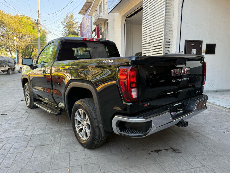 GMC Sierra SLE CAB REG 4x4 2022