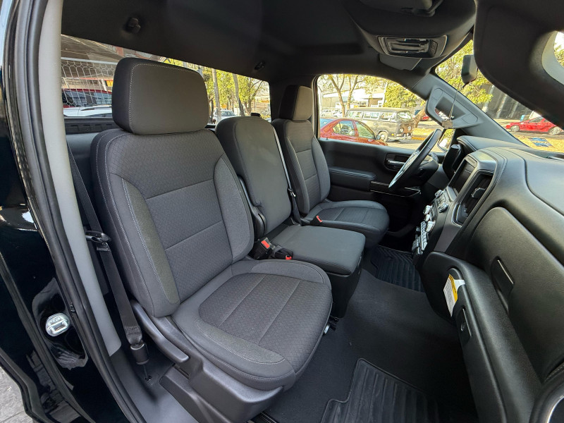 GMC Sierra SLE CAB REG 4x4 2022