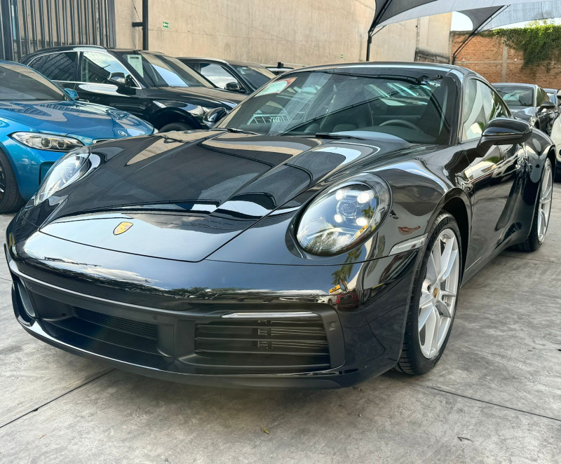 Porsche 911 Carrera 2024