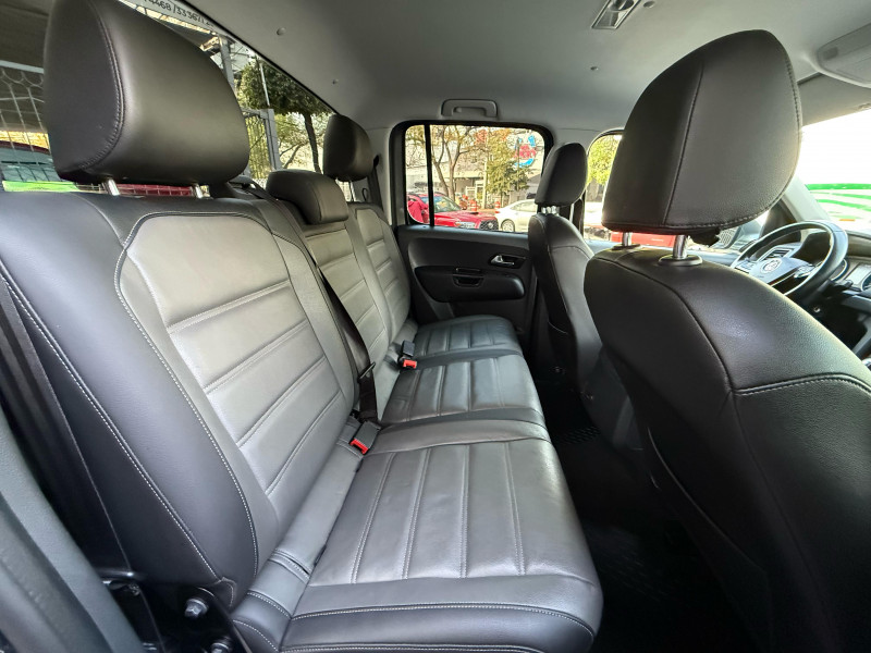 Volkswagen Amarok HIGHLINE TDI   V6 2020