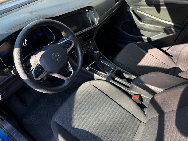 Volkswagen Jetta COMFORTLINE 2024
