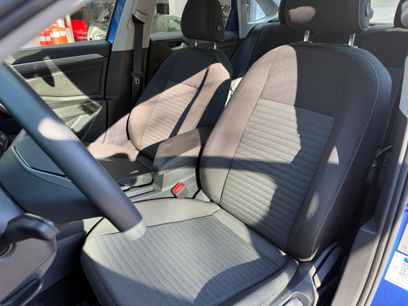 Volkswagen Jetta COMFORTLINE 2024