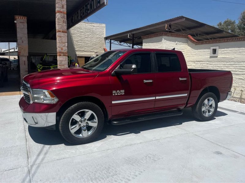 Dodge Ram 1500 Crew Cab Bighorn 2015