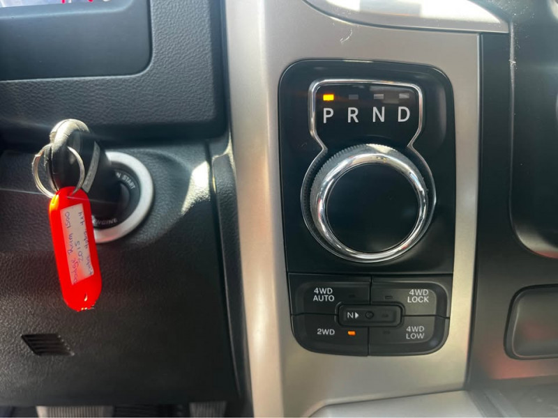 Dodge Ram 1500 Crew Cab Bighorn 2015