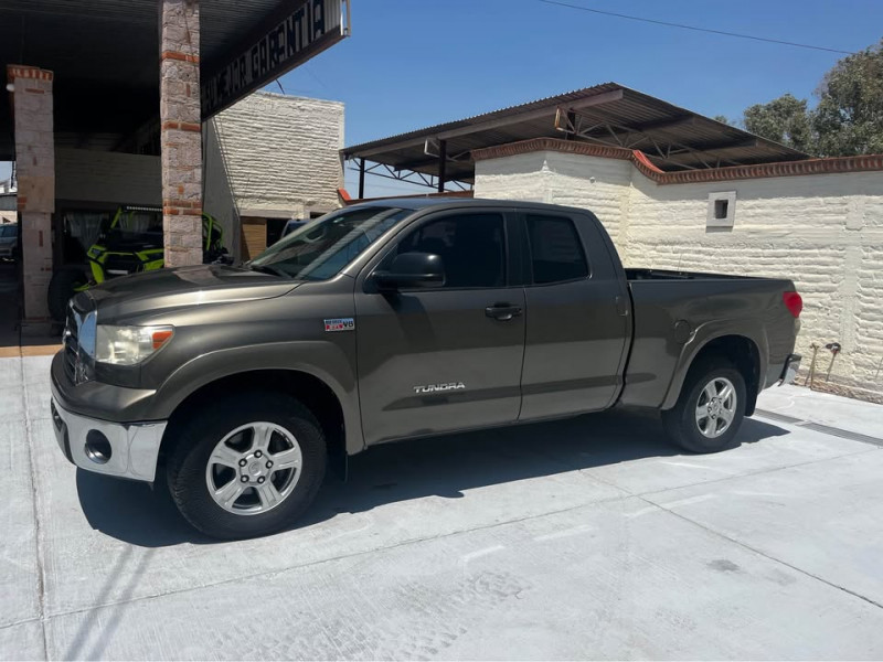 Spartak  TUNDRA SUPER CAB 4X4 2008