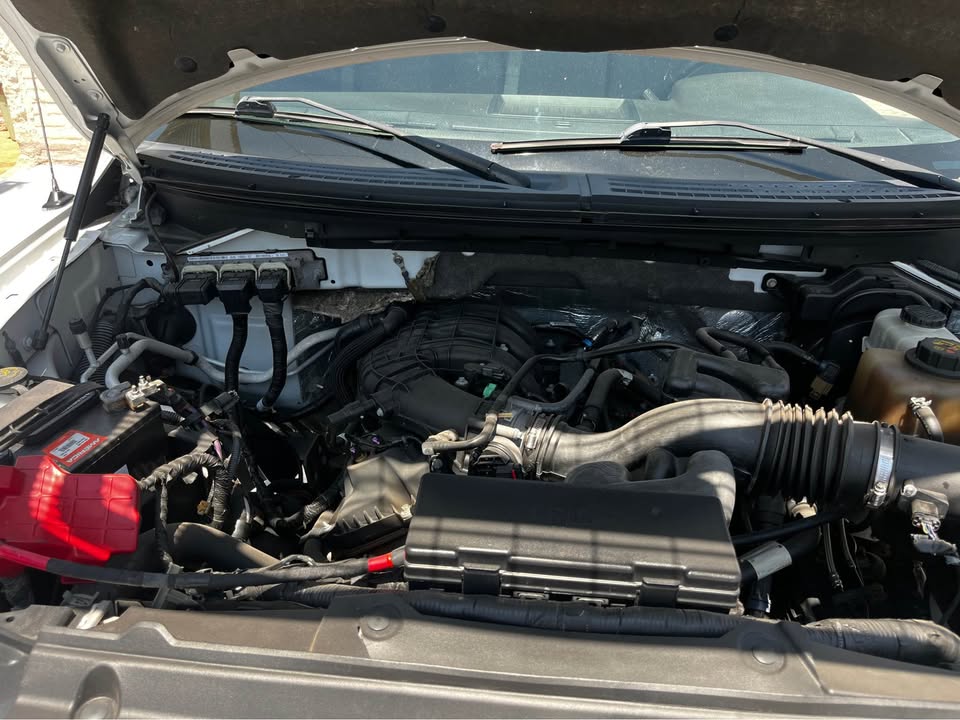 Ford F150 XL Cabina Regular,4x4 a/ac., CD 2013