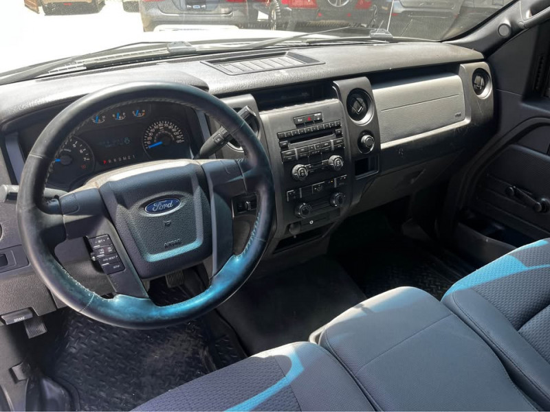 Ford F150 XL Cabina Regular,4x4 a/ac., CD 2013