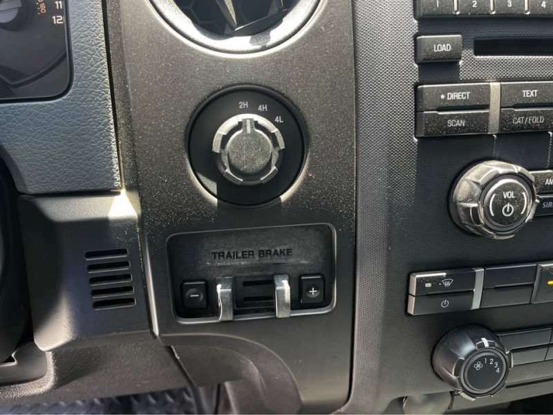 Ford F150 XL Cabina Regular,4x4 a/ac., CD 2013
