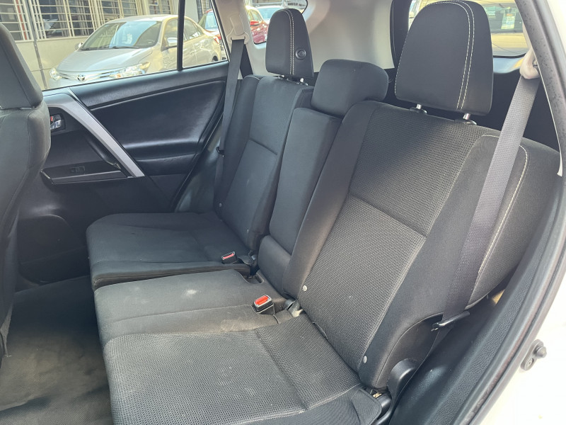Toyota RAV4 XLE 2016