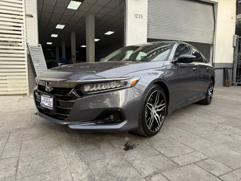 Honda Accord Touring 2022