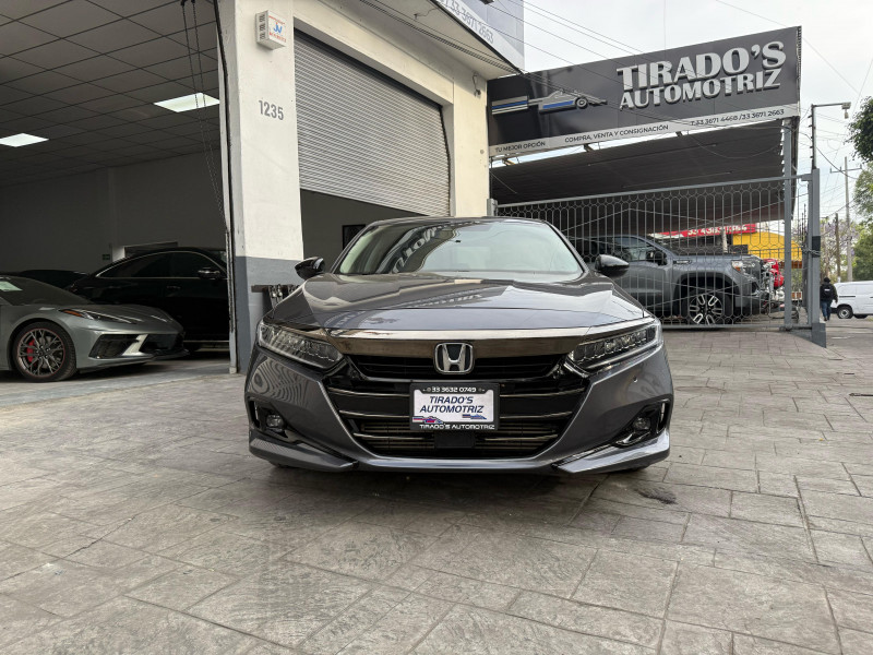 Honda Accord Touring 2022