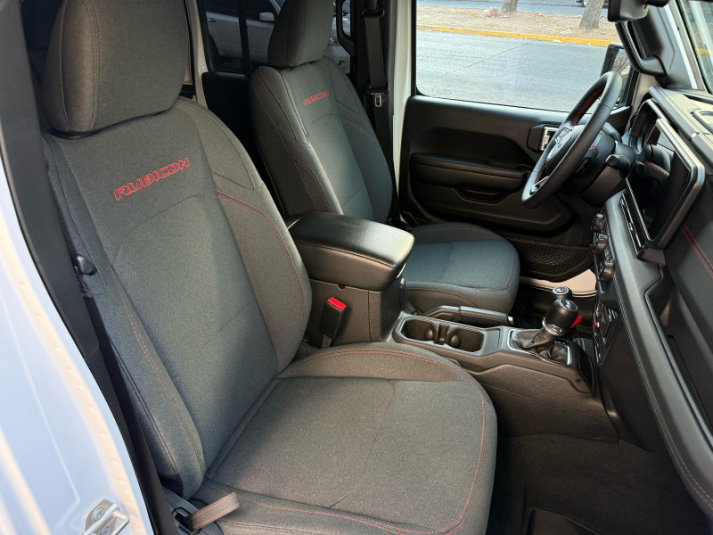 Jeep Wrangler Rubicon 2024