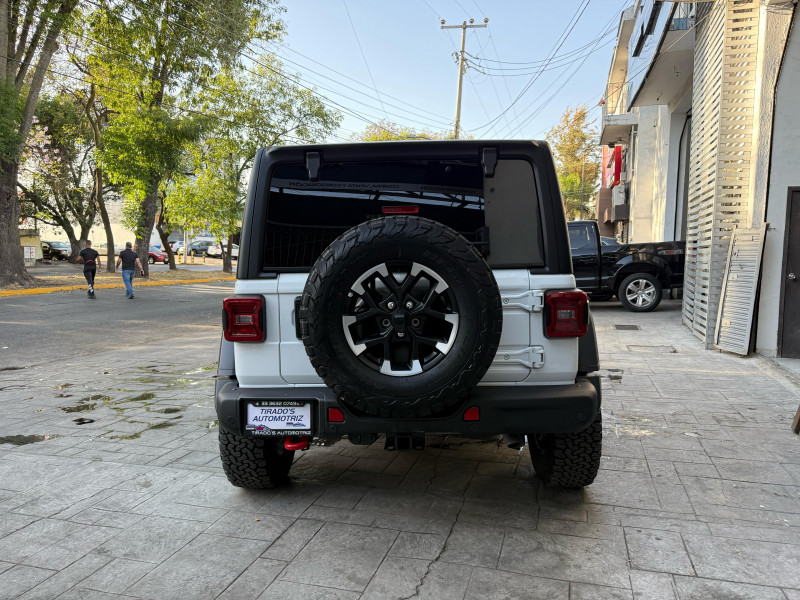 Jeep Wrangler Rubicon 2024